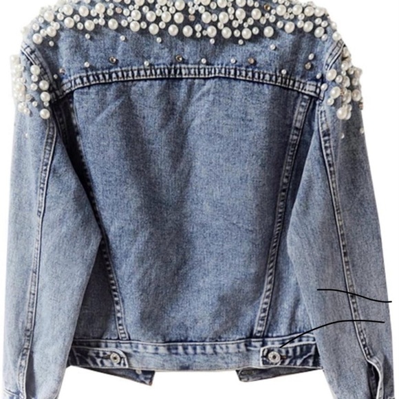 π Distressed denim jacket with pearls and rhinestones π - Picture 4 of 10